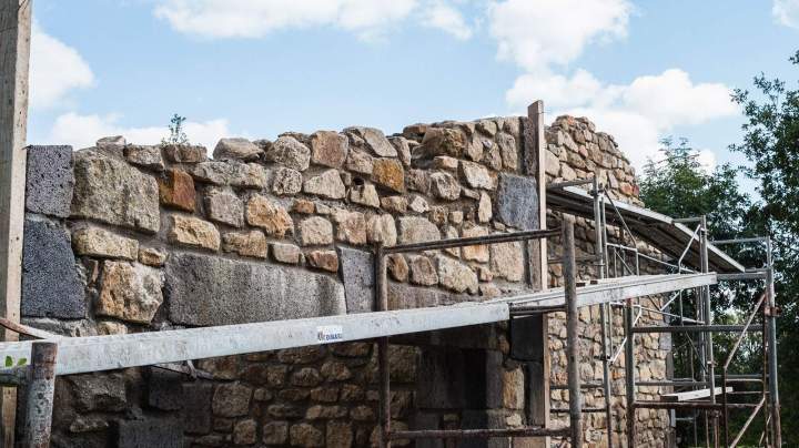 Restauration de maison en pierre La Goutelle